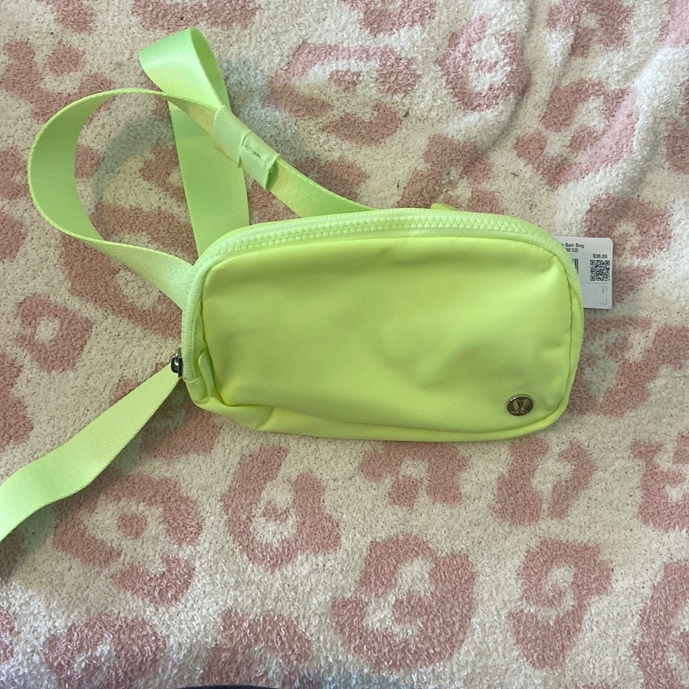 Lululemon belt bag